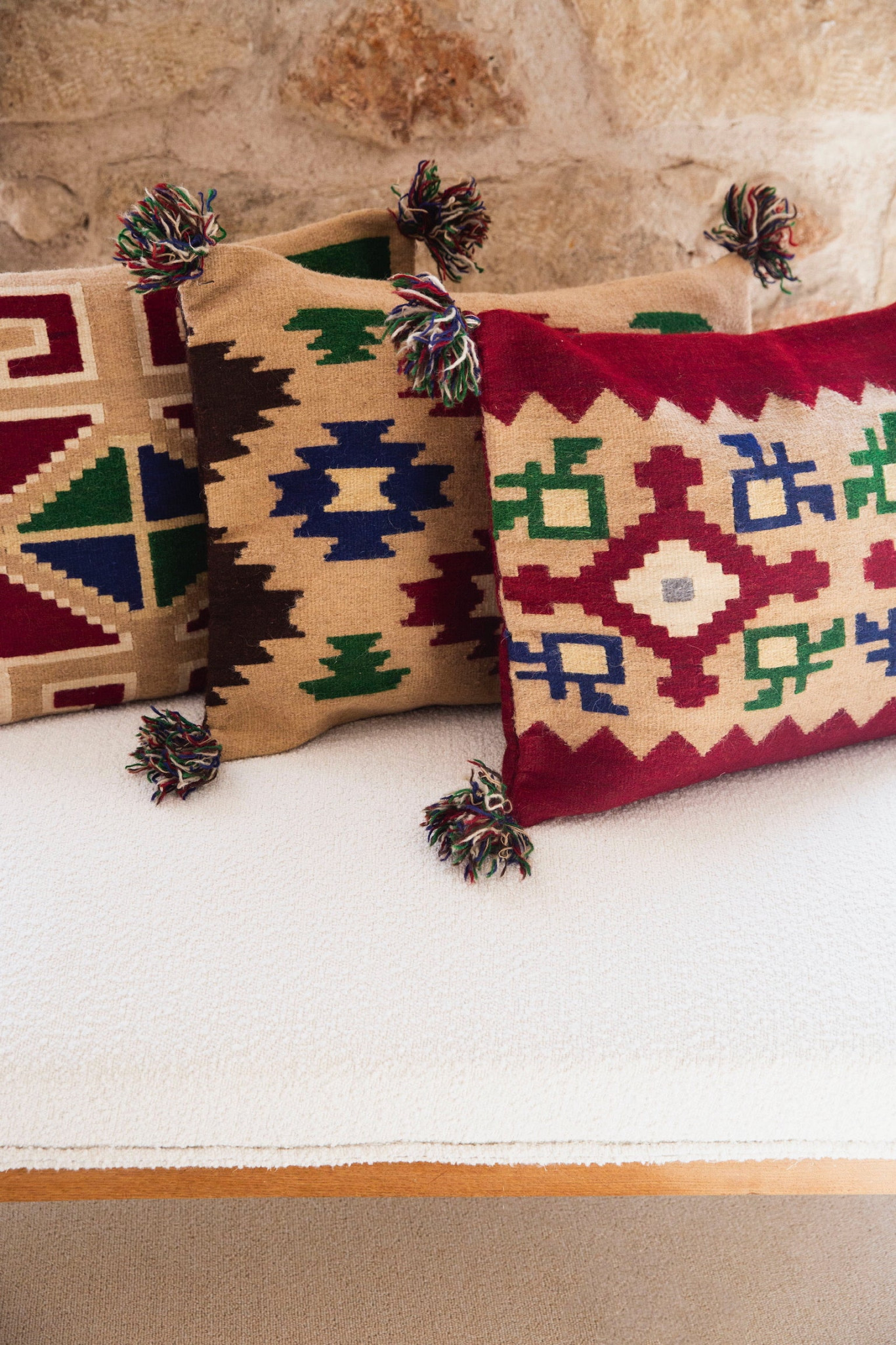 anthologist-legadia-trio-vintage-pillow-set-legadiatriovintagepillowset-anthologist-hgg2025-tm4a1425.jpg