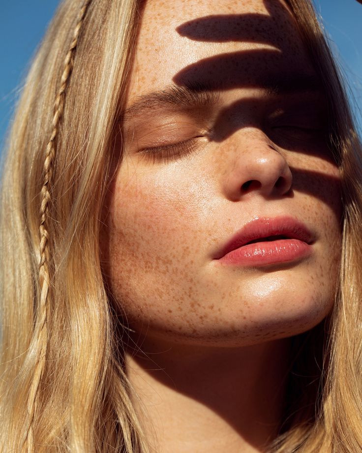 sunscreen-contouring-was-eine-arztin-uber-den-gefahrlichsten-beauty-trend-im-sommer-2024-sagt.jpg