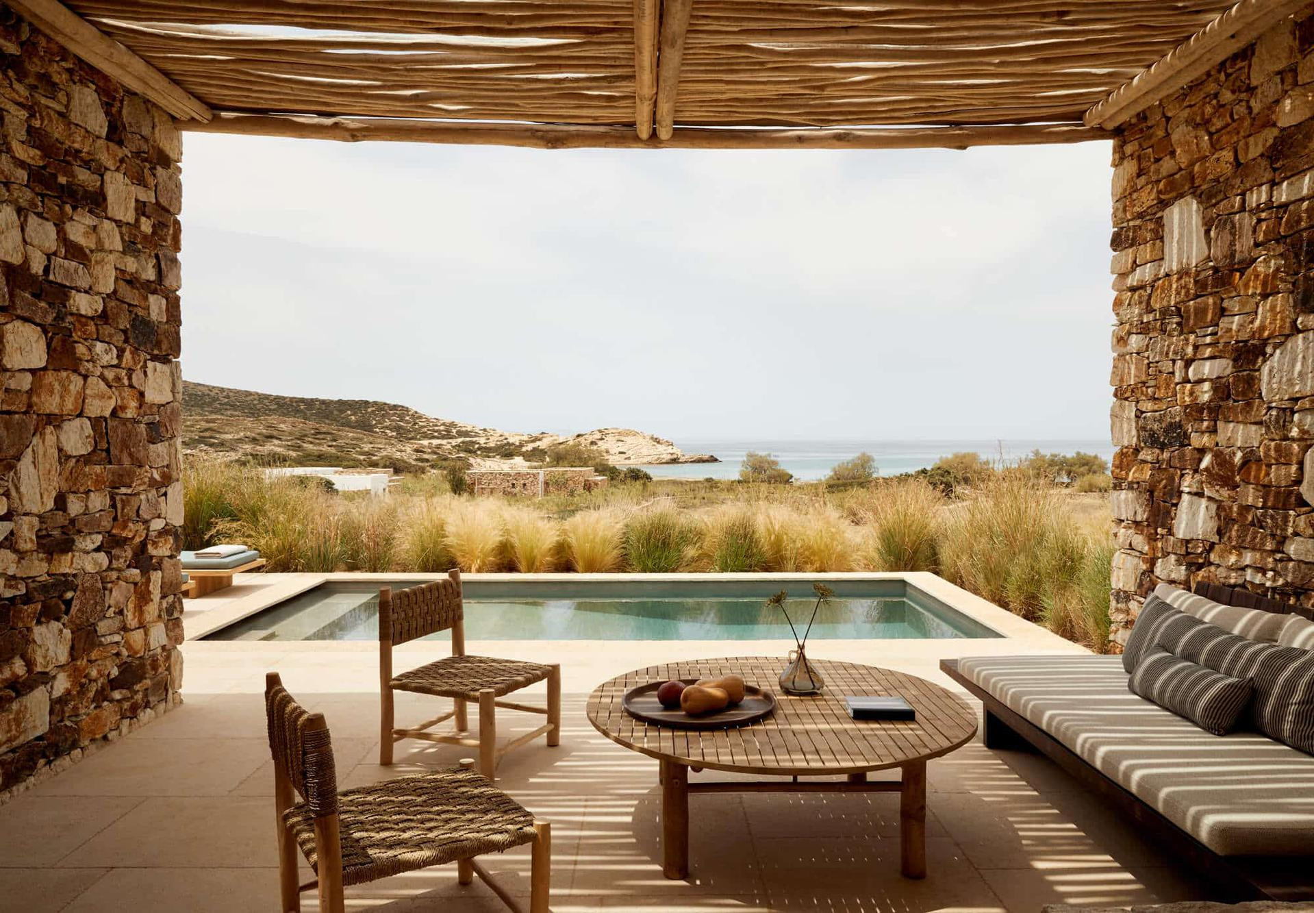 the-rooster-antiparos-sea-view-suite-private-swimming-pool-3.jpg