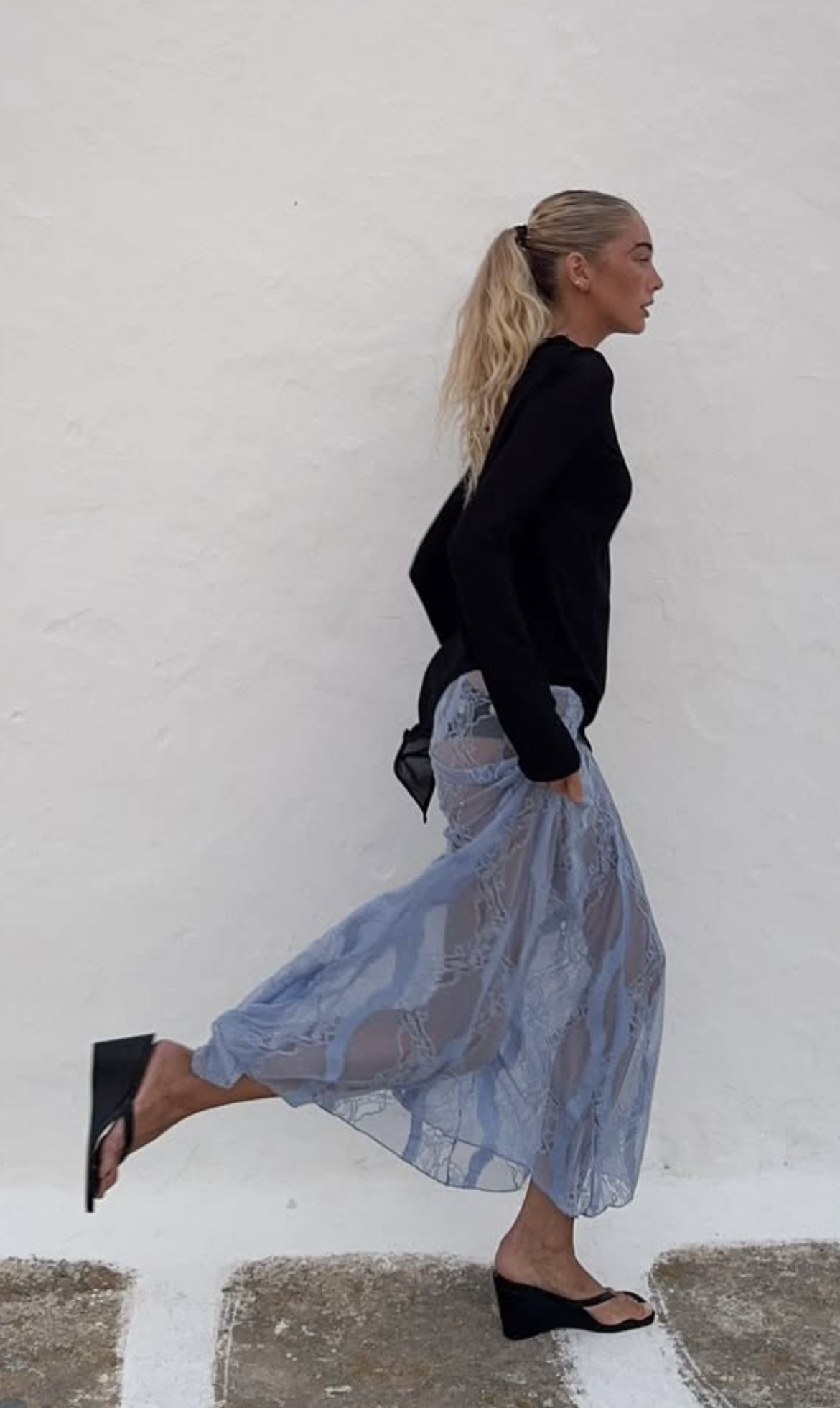 wegdes-and-black-knitwear.jpg