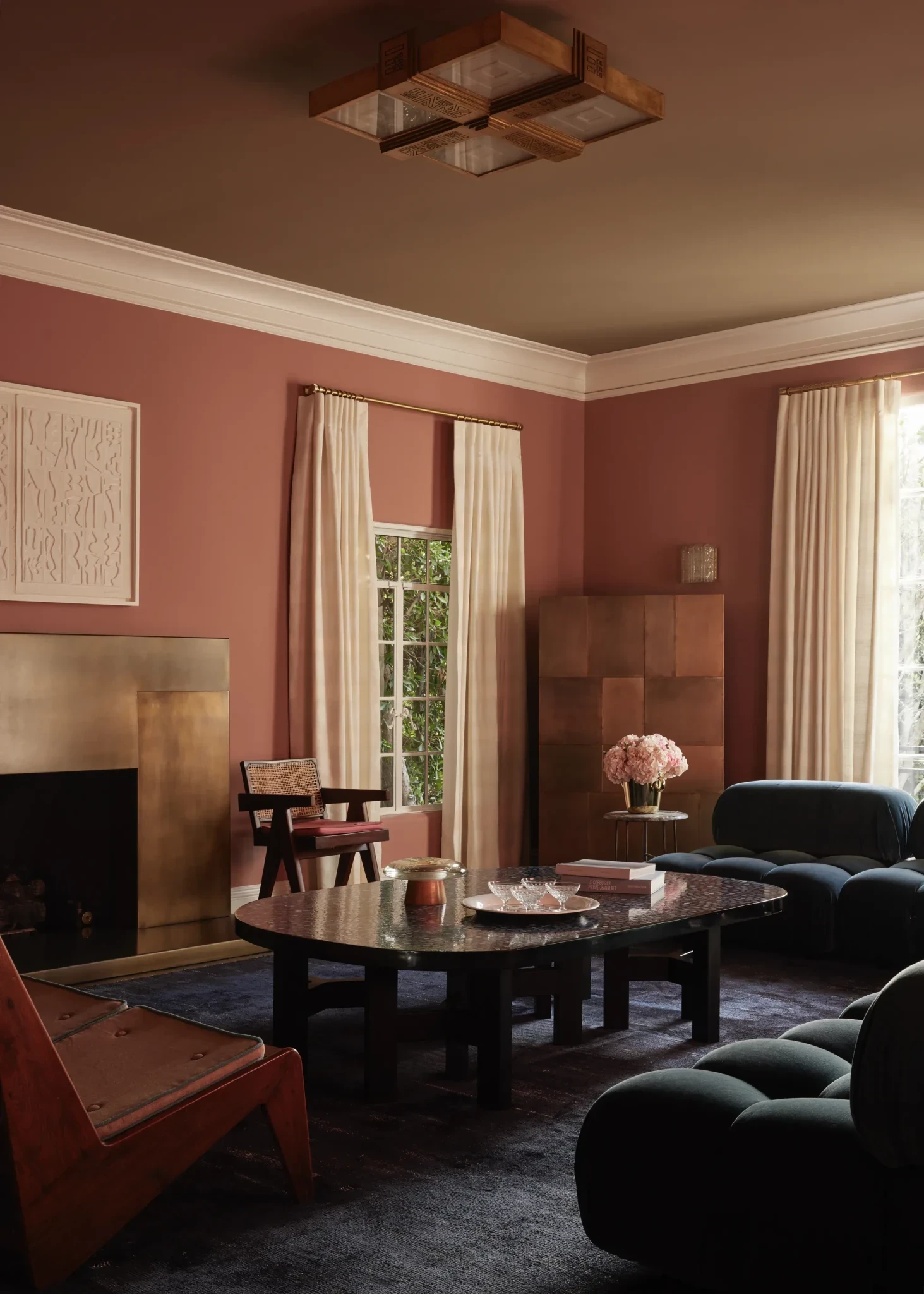 01-drawing-room-wide-2025-02-03-meryl-hadida-shabani9207.webp