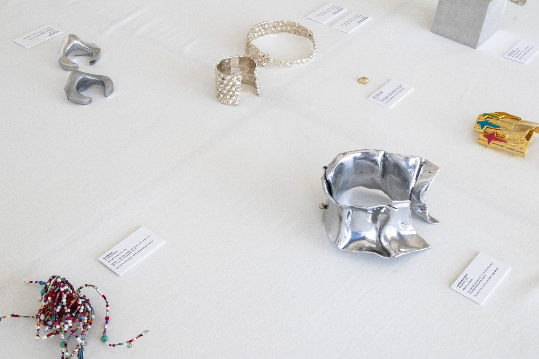 18-bb-studio-joy-herro-tgdd-jewellery-was-never-innocent-installation-views-at-danae-kamitsis.JPG