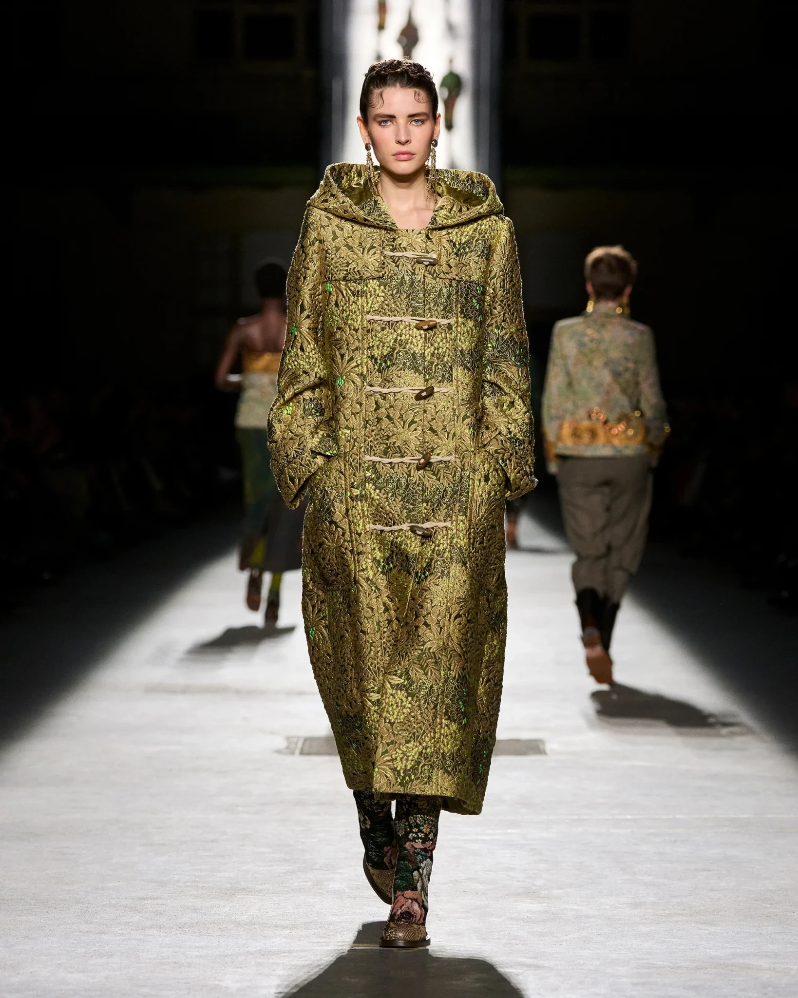 dries-von-noten-fw26-3278x4098-look-17.webp