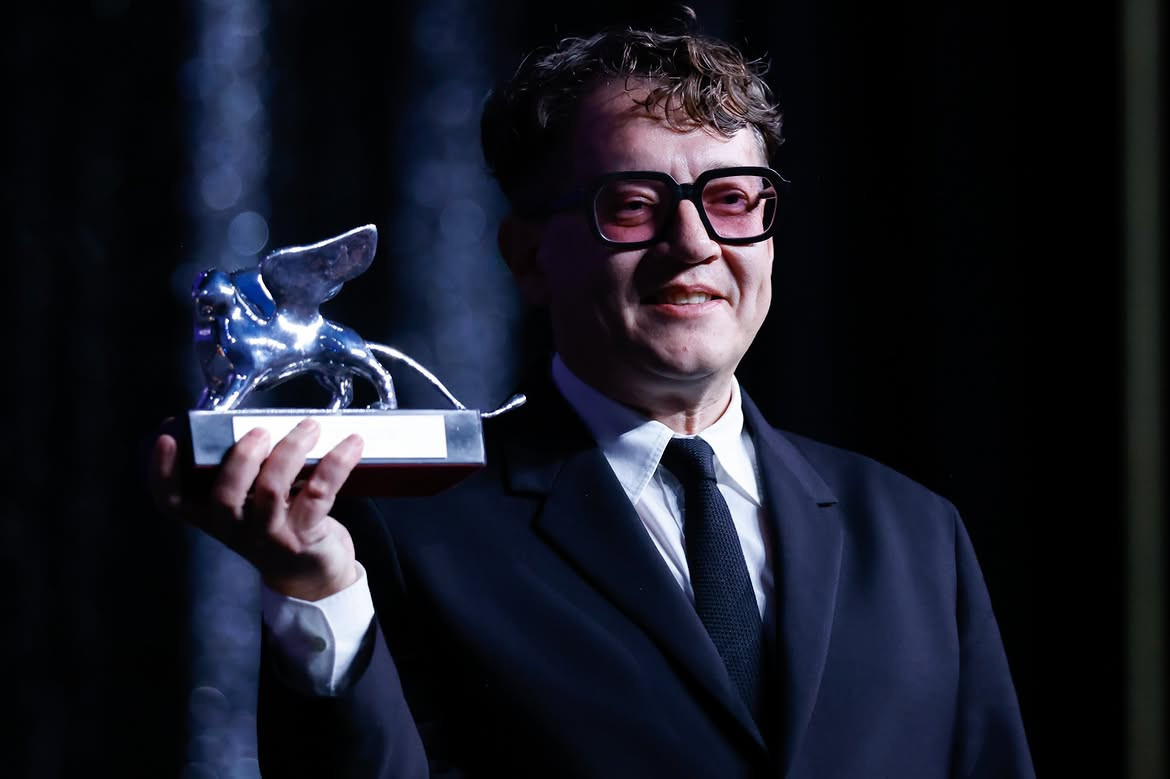 biennalecinema2026-venezia83-leone-dargento-premio-per-la-migliore-regia-ilya-khrzhanovsky-per.jpg