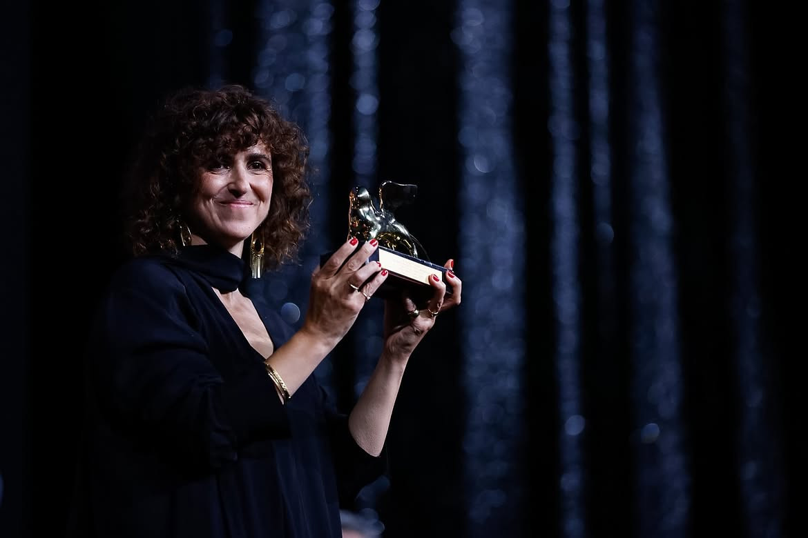 biennalecinema2026-venezia83-leone-doro-per-il-miglior-film-kvinde-ukendt-di-may-el-toukhy-gol.jpg
