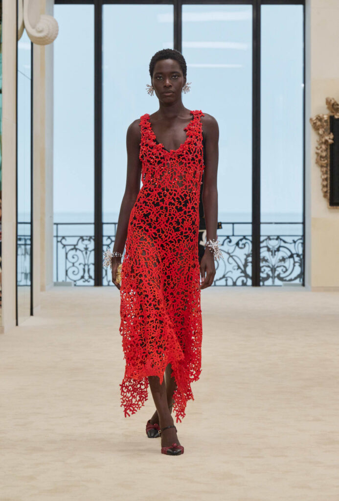 chanel-chanel-cruise-2026-27-look-4-ld-e1777473400331-693x1024-1.jpeg