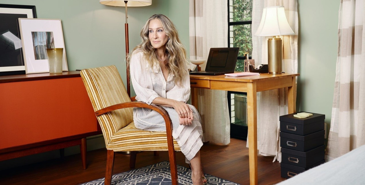 sarah-jessica-parker-airbnb-03-desk-credit-tara-rice-1.jpeg