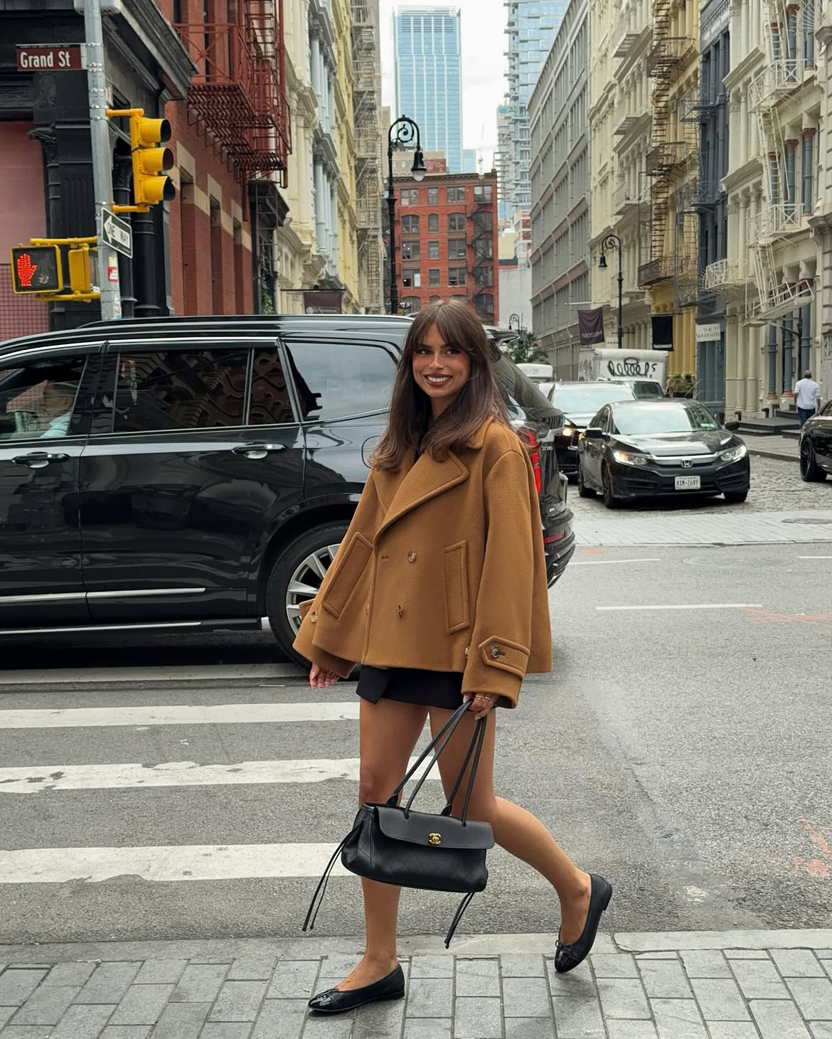 shes-back-in-new-york.jpg