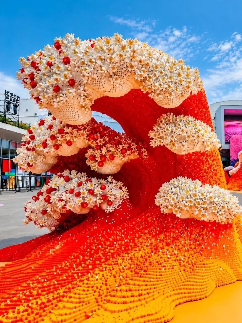 lego-flowers-shanghai-concrete-oil-tank-botanical-landscape-bloom-exhibition-designboom-5.jpg