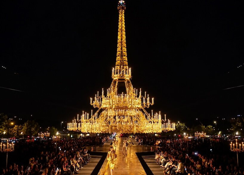 monumental-chandeliers-yves-saint-laurent-trocadero-paris-anthony-vaccarello-copy-2343.jpg