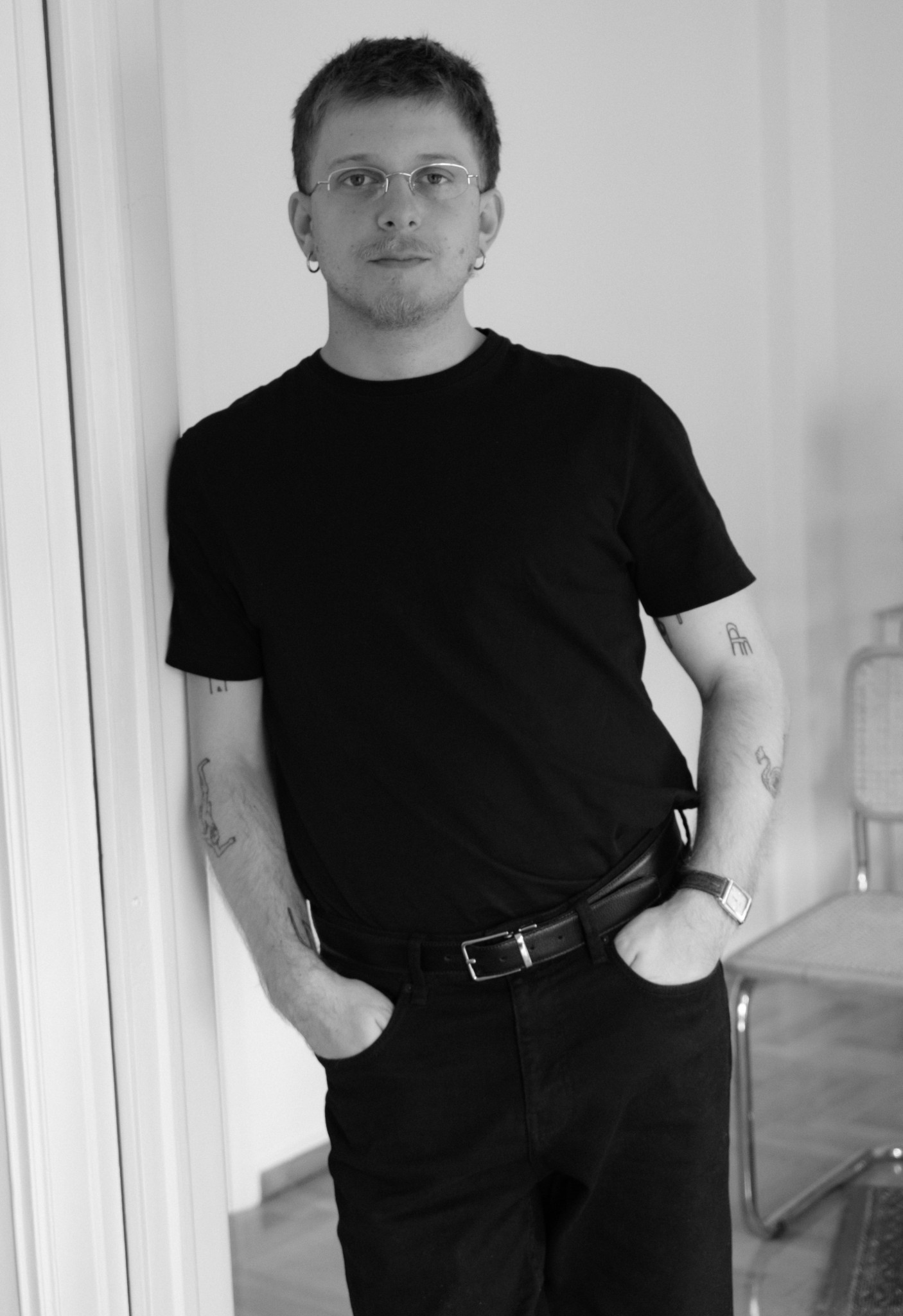 portrait-2.jpg