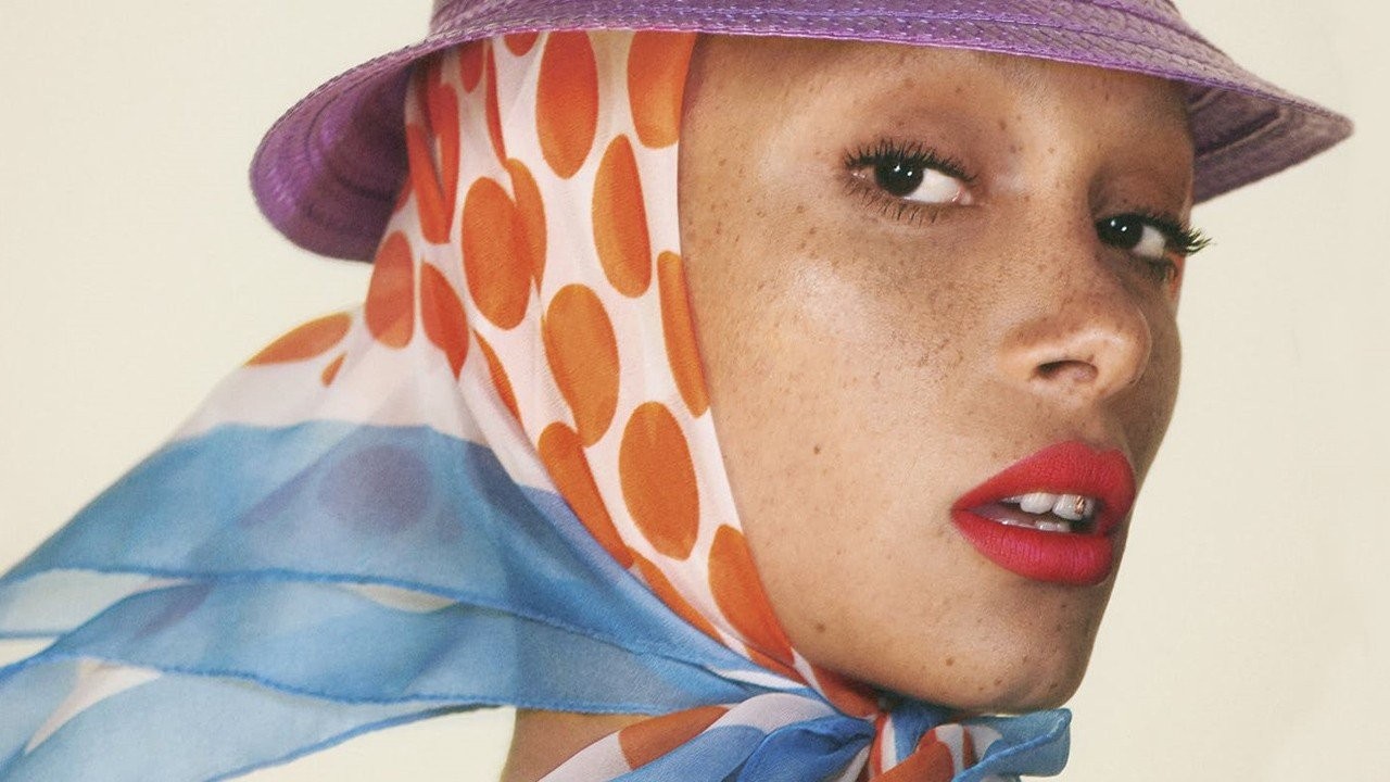 adwoa-aboah-headscarf.jpg