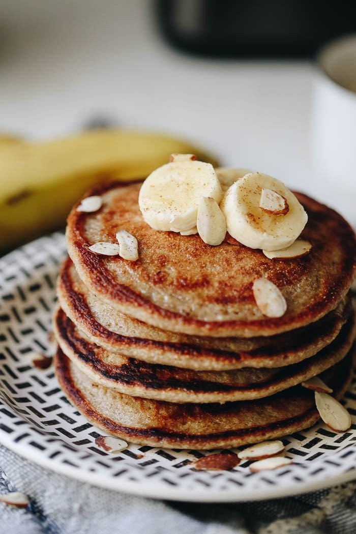 banana-oatmeal-blender-pancakes-4.jpg
