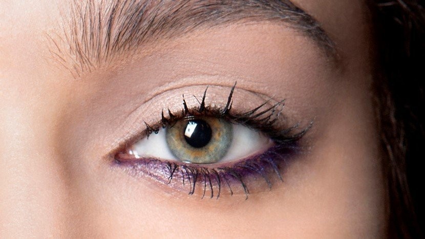 lower-lid-purple-eyeliner.jpg