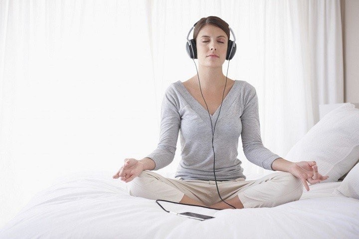 meditation-headphones-1024x682.jpg