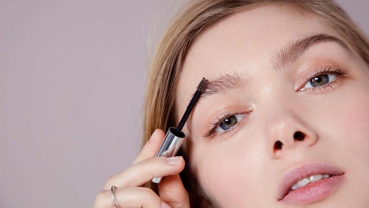 eyebrow-gel-3.jpg