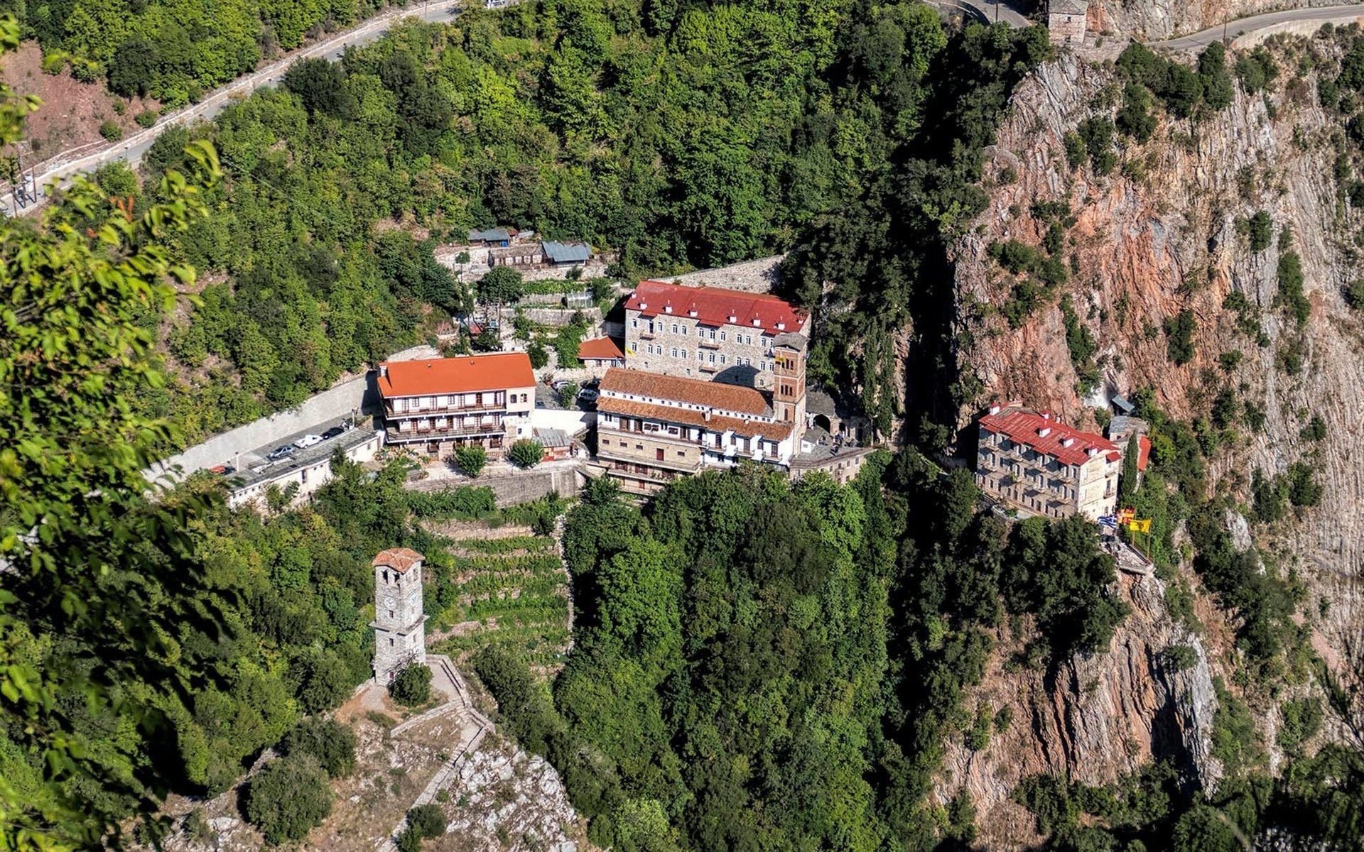 karpenisi-proussos-monastery-22.jpeg