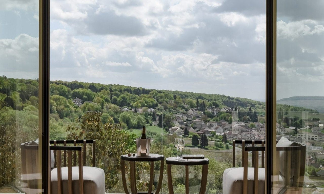 terrasse-champagne-vue-4-1226x736-c-default.jpg