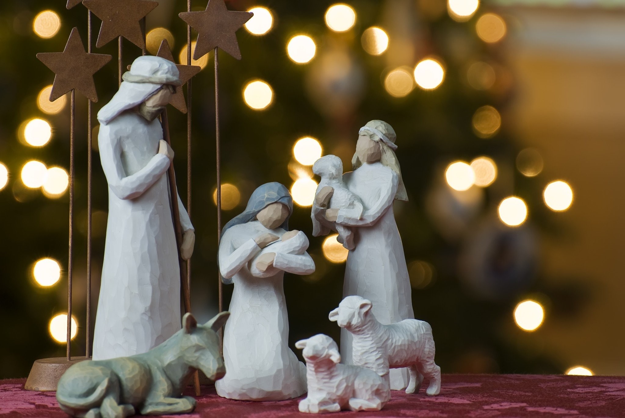 nativity-tree2011.jpg