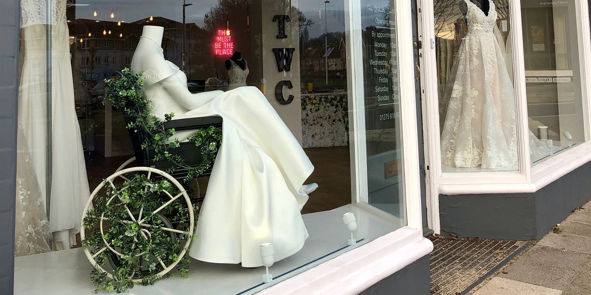 wedding-dress-wheelchair.jpg