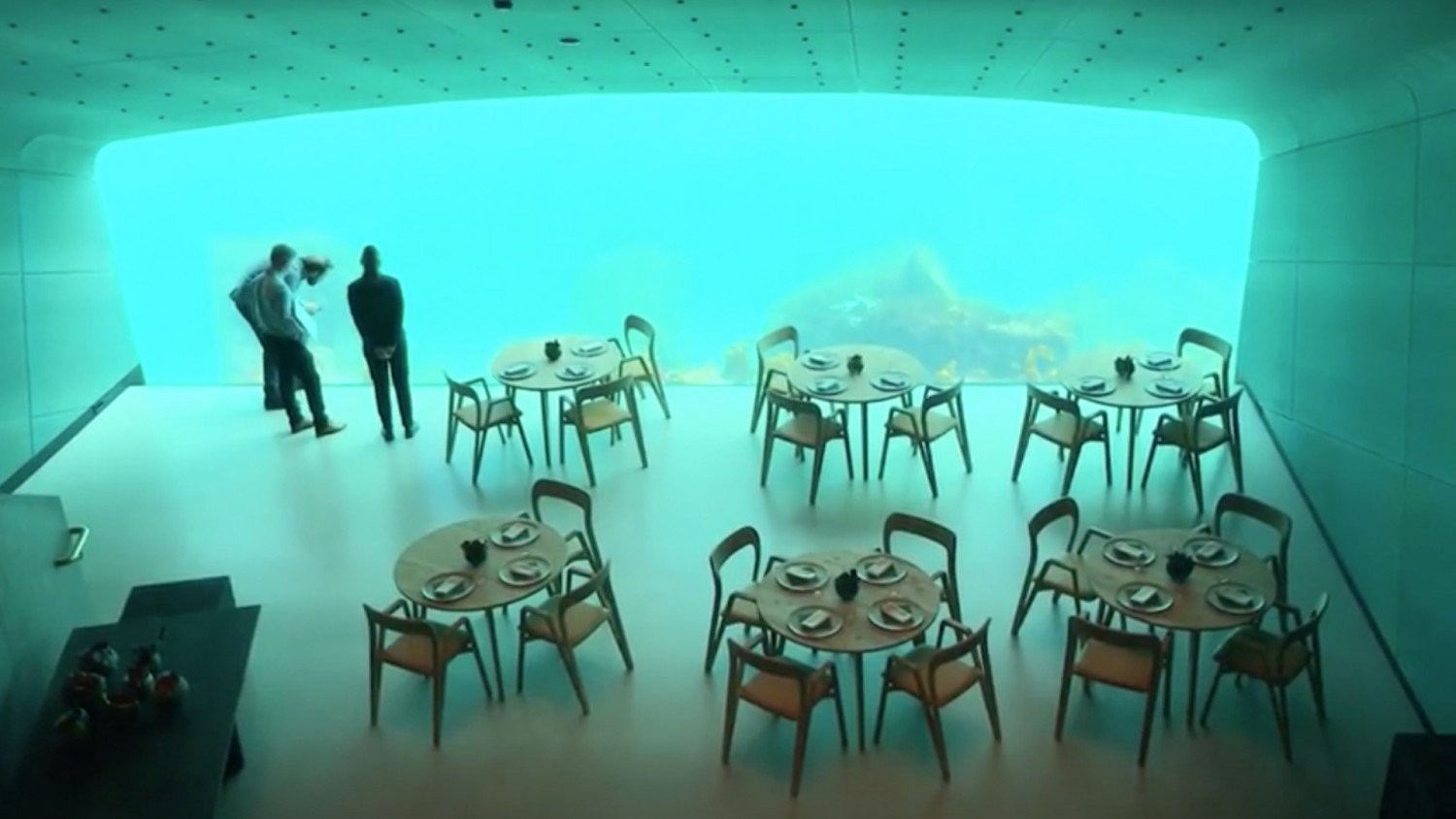 underwater-restaurant-in-norway-north-sea-TdhEL.jpg