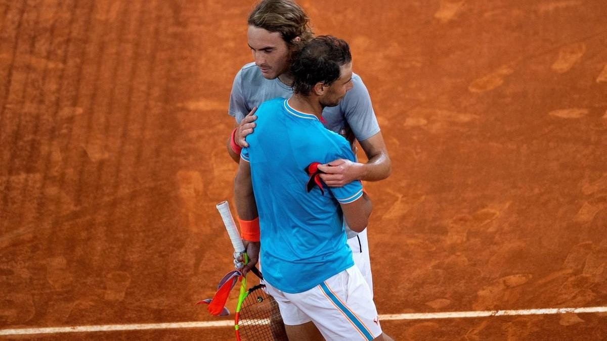 stefanos-tsitsipas-vs-nadal-ZUVib.jpg