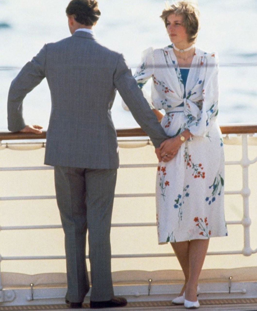 princess-diana-vacation-outfits-2.jpg