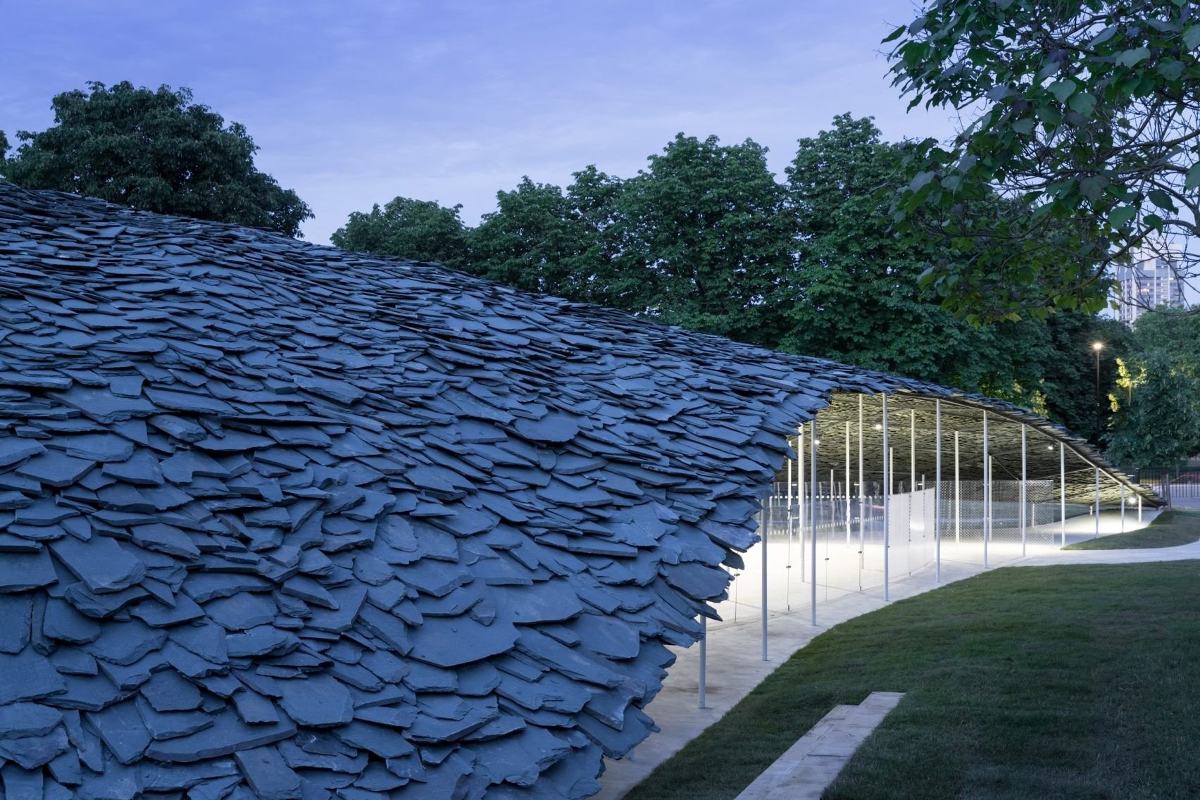 serpentine-pavilion-junya-ishigami-architecture-london-dezeen-2364-col-2-1704x1136.jpg