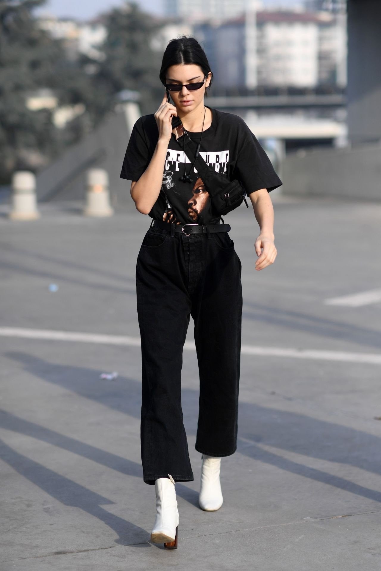 kendall-jenner-total-black-outfit.jpg