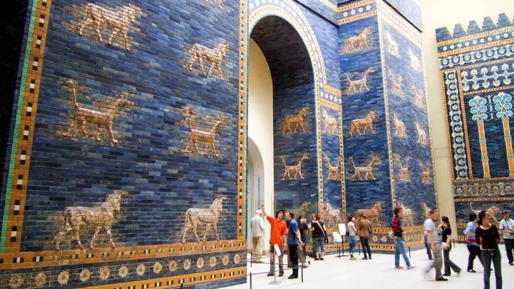 berlin-pergamon-museum-ishtar-gate-1500x850.jpg