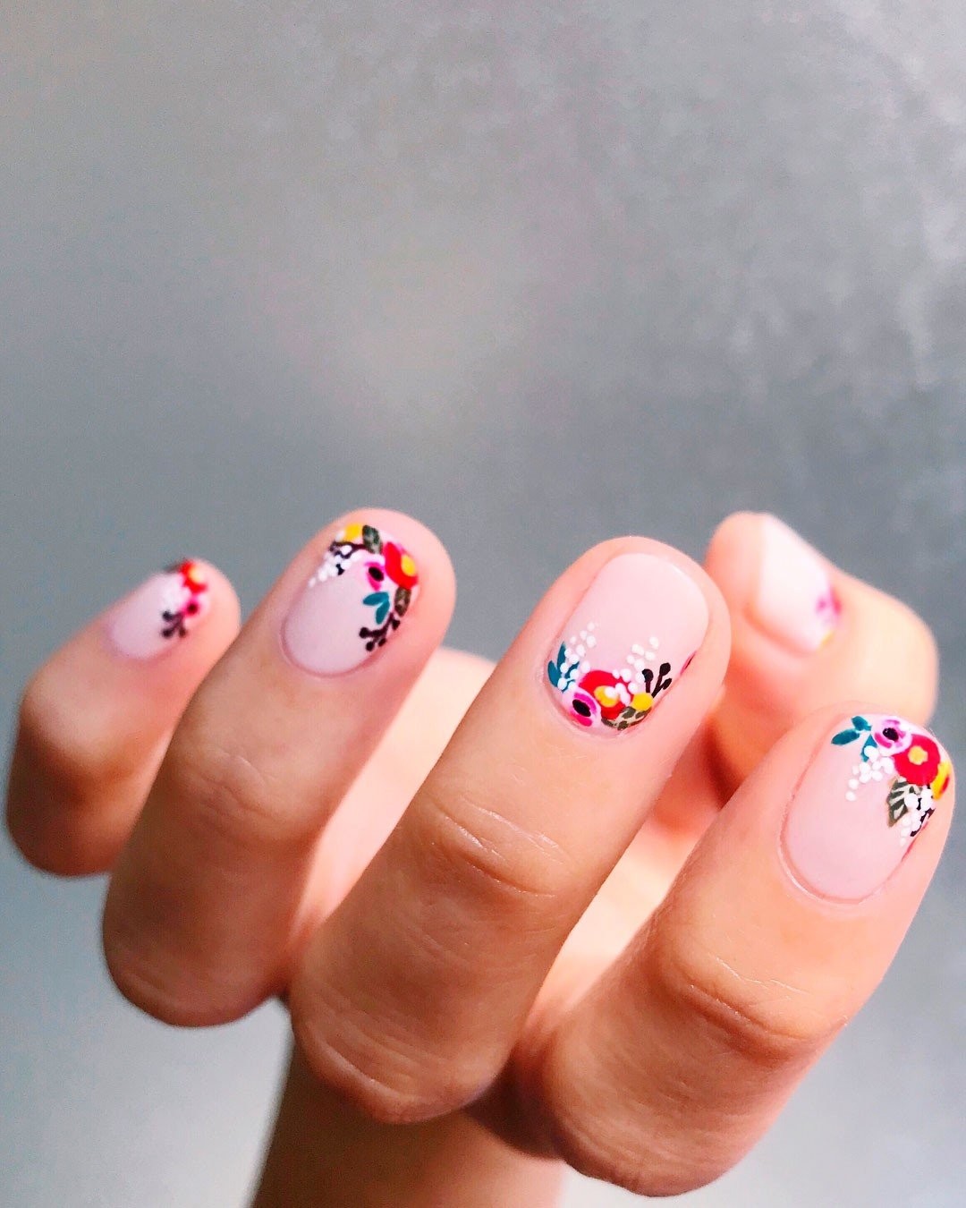 short-nude-pink-floral-nails.jpg