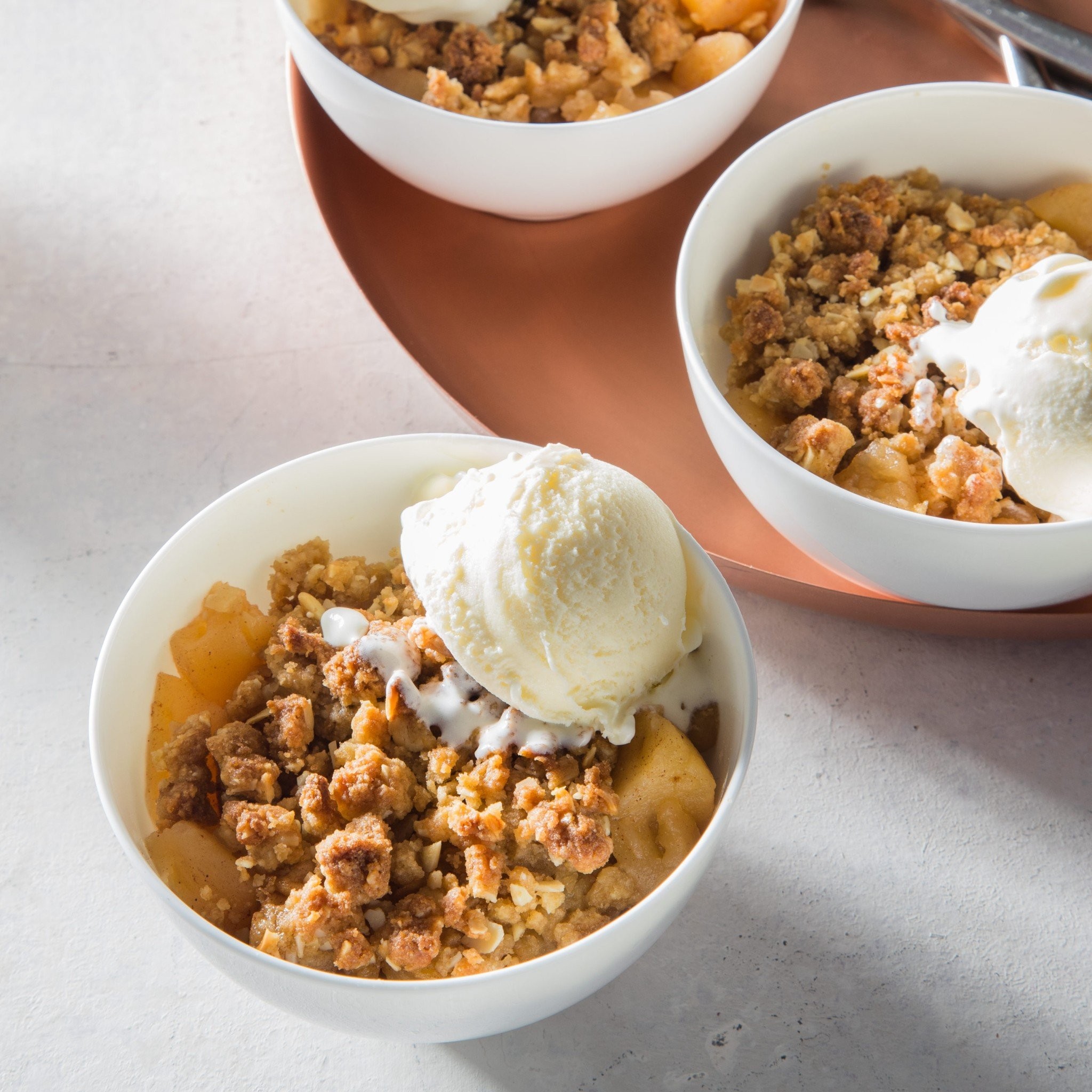 sfs-apple-crumble-16-ow6feh.jpg