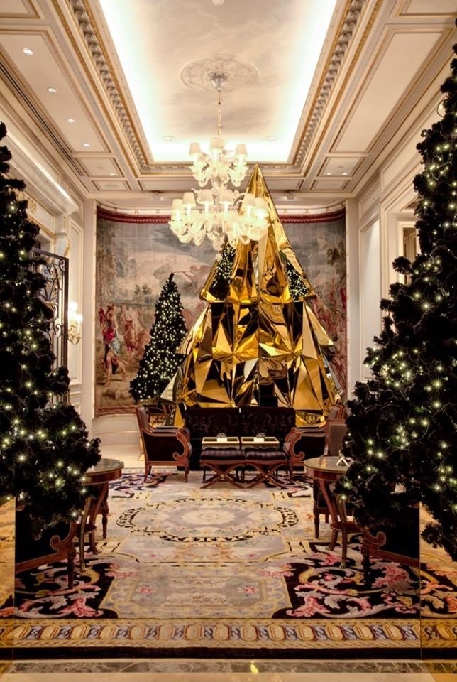 christmas-tree-hotel-2019-1.jpg