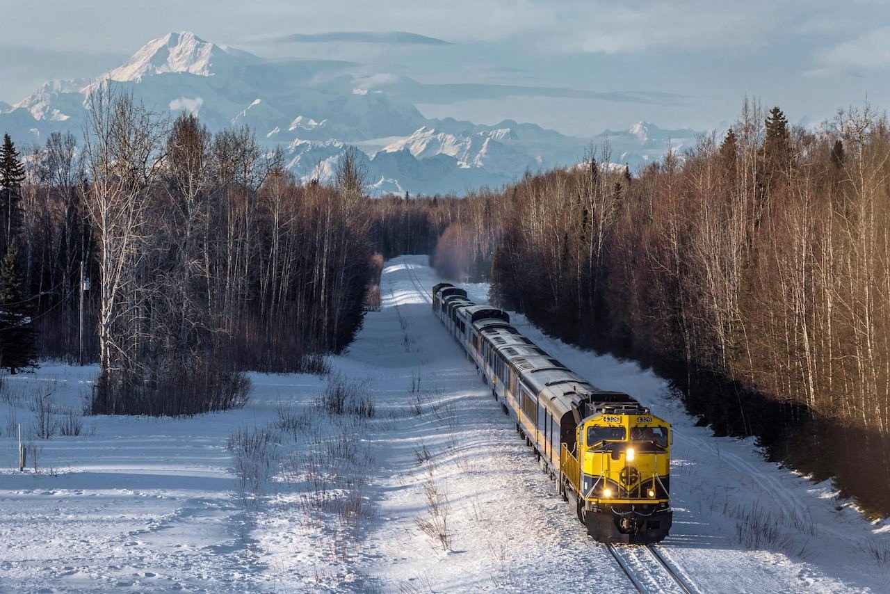 aurora-winter-train-912-photo-courtesy-kevin-burkholder-2.jpg