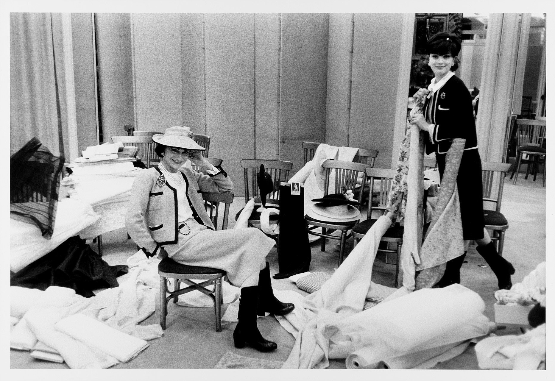 03-coco-chanel-and-marie-hgllne-arnaud-photographed-by-willy-rizzo-paris-1959-exhibited-at-the-studio-willy-rizzo.jpg