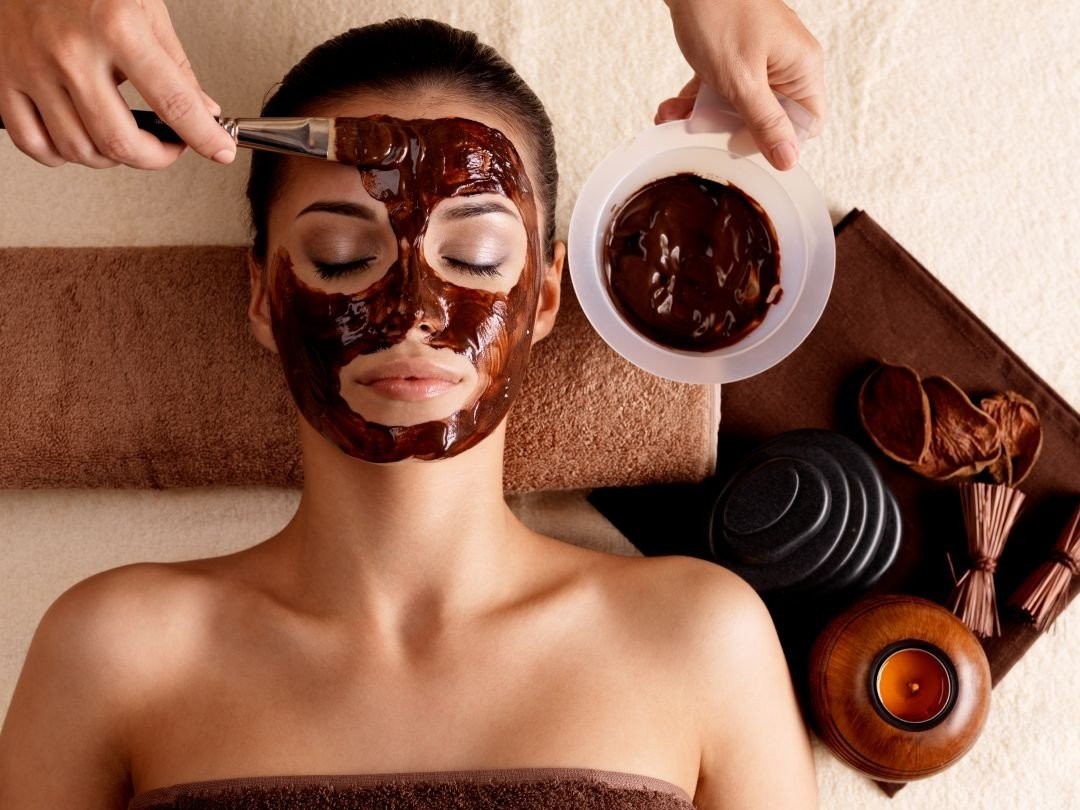 4-chocolate-face-mask-benefits-that-may-surprise-you-chocolate-skincare-by-cocoage.jpg