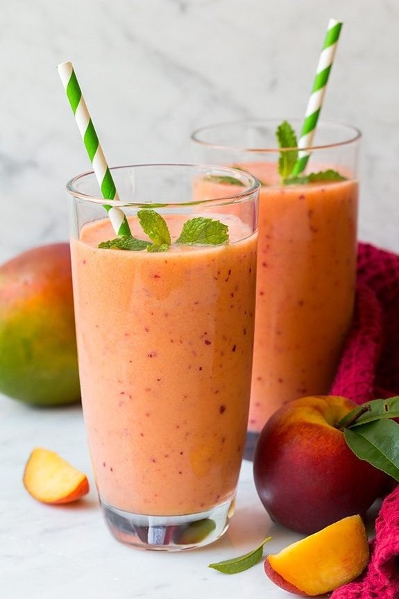 mango-peach-strawberry-smoothie12.jpg