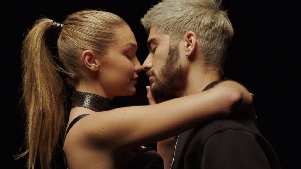 ht-zayn-gigi-pillowtalk-er-160129-16x9-992.jpg