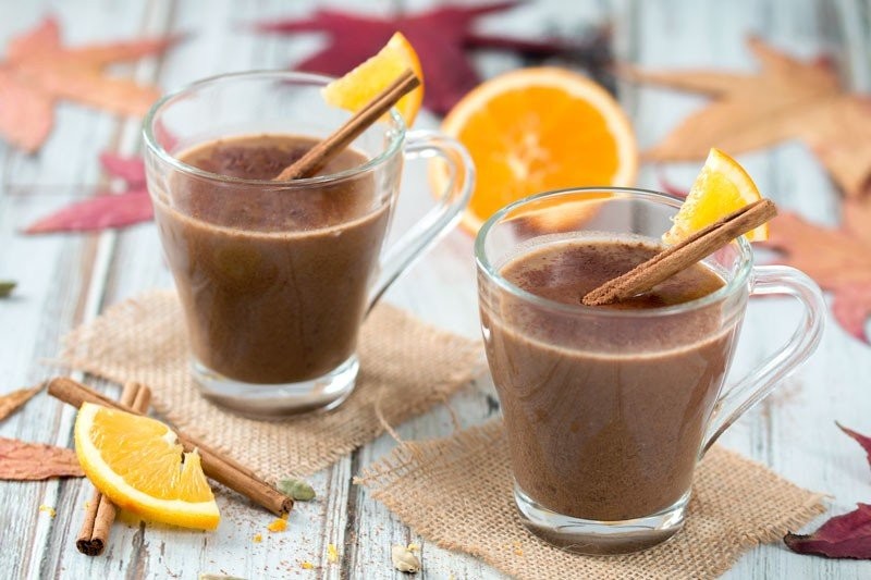 protein-hot-chocolate-with-orange-landscape-cover.jpg
