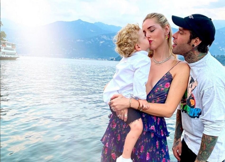 chiara-ferragni-pregnant.jpg