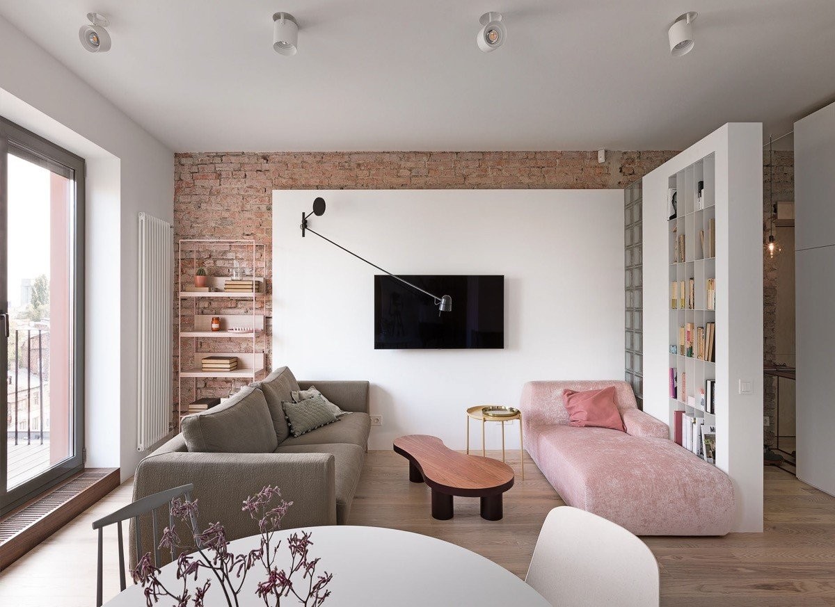 pink-chaise-living-room.jpg