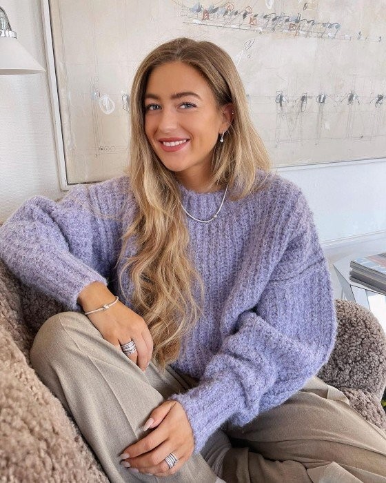 sweater-2.jpg