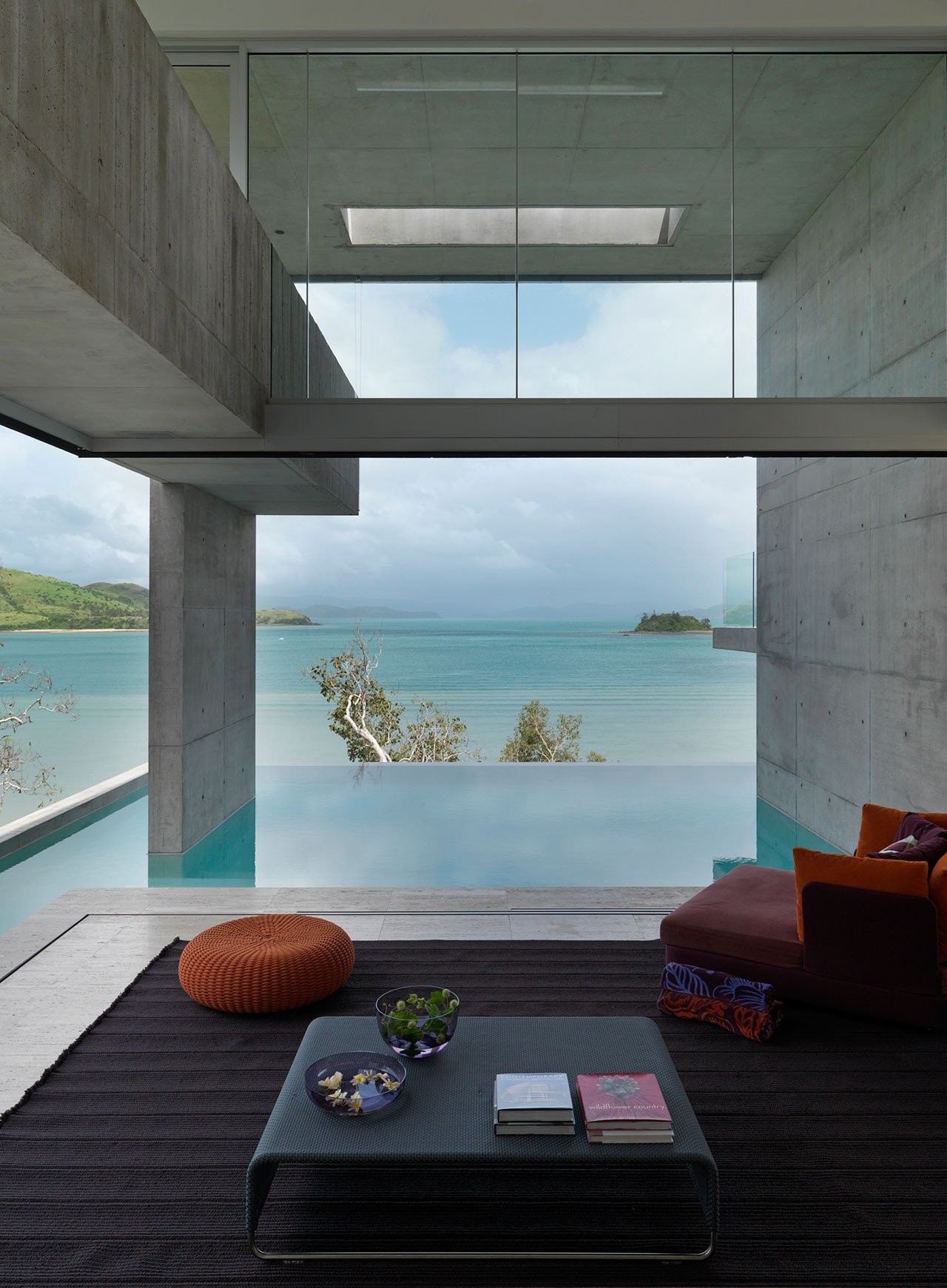 f3-solis-house-hamilton-island-qld-renato-d-ettorre-architects-photo-mads-mogensen-yatzer-U89Ol.jpg