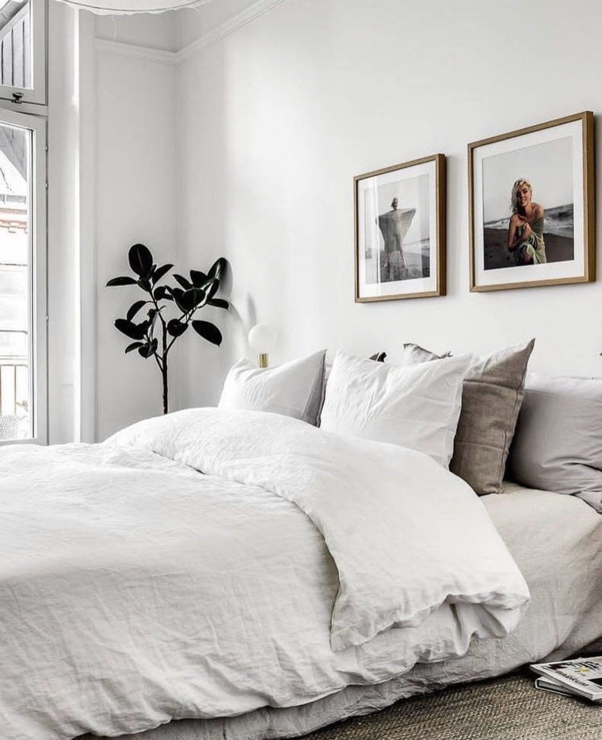 velvet-minimal-bedroom-inspiration-stoleninspirationcom-nz-fashion-lifestyle-blogger-3.jpg