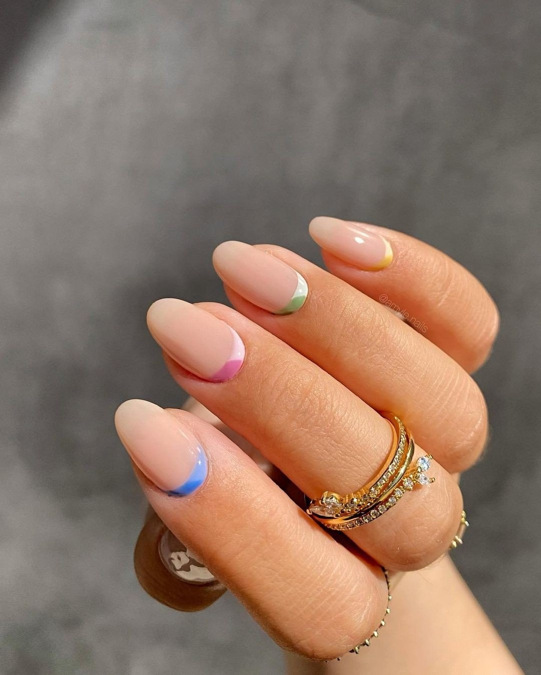 nails-manicure.jpg