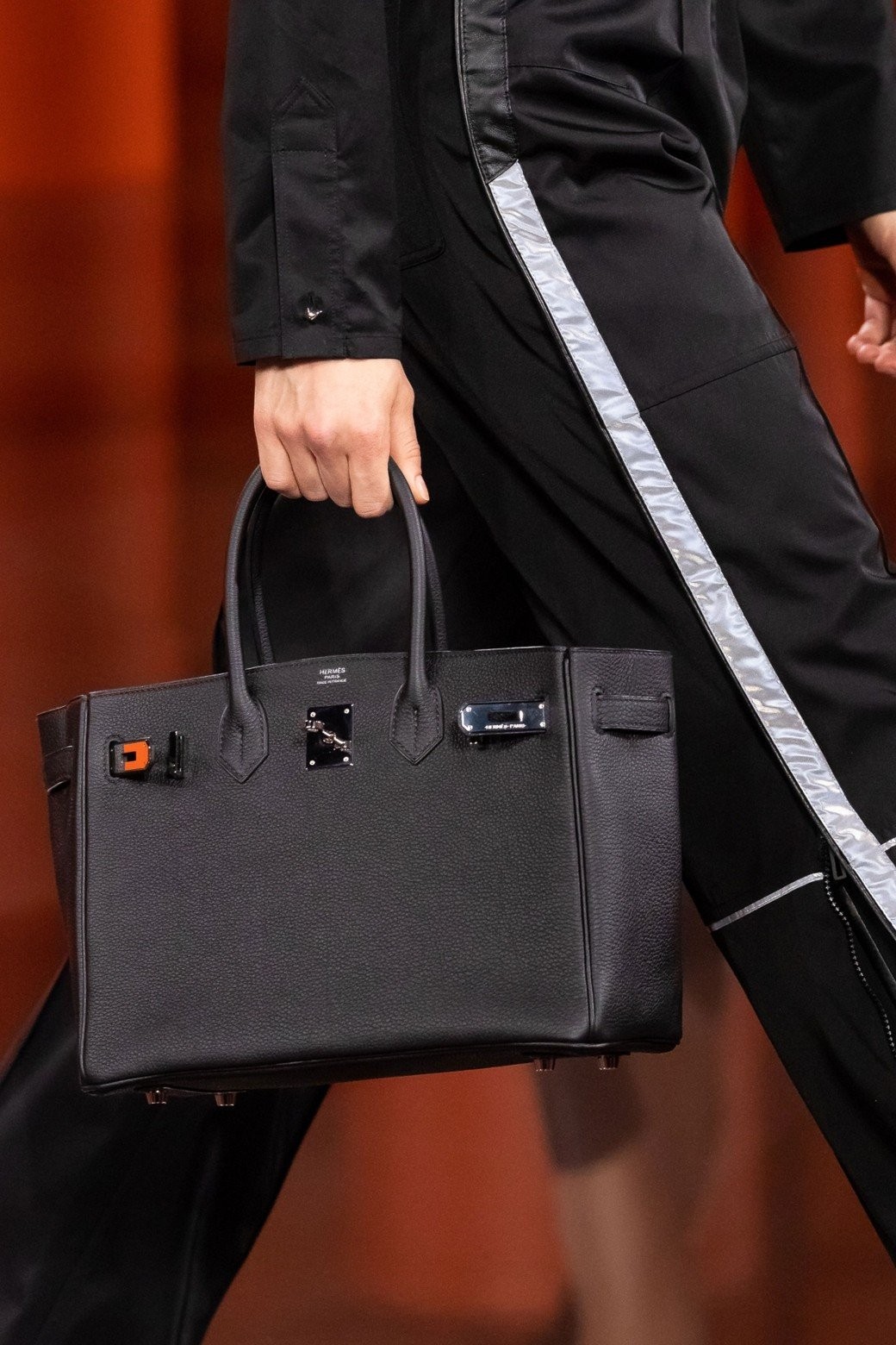 00007-hermes-details-fall-21-credit-gasparruizlindberg-oiGcx.jpg