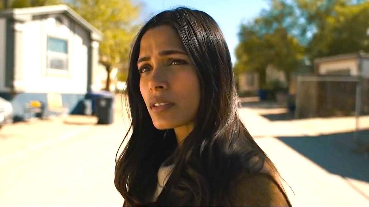 1323865252-intrusion-on-netflix-with-freida-pinto-official-hires.jpg