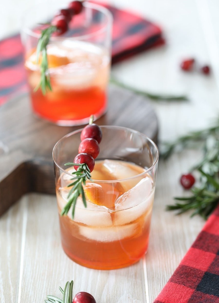 the-best-holiday-cocktail-old-fashioned.jpg