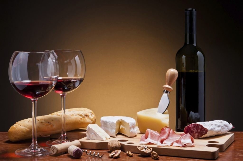 pairing-red-wine-and-food1-1024x680.jpg