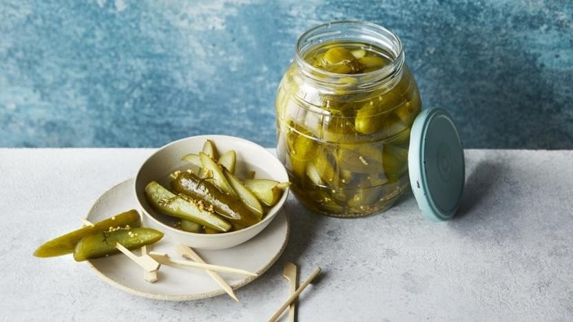 dill-pickles-81100-16x9.jpg